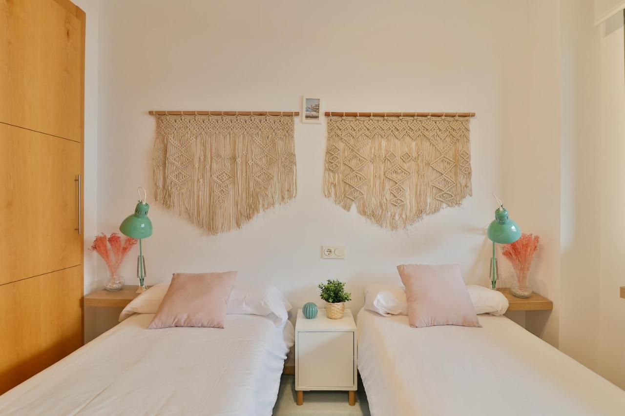C13 Seaside Malaga With Pool And Parking Apartment Ngoại thất bức ảnh